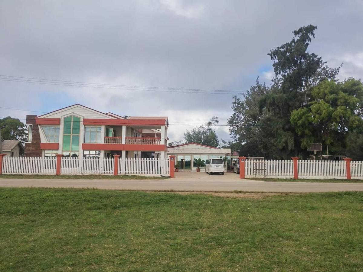 Lata Hotel Nuku'alofa Ngoại thất bức ảnh